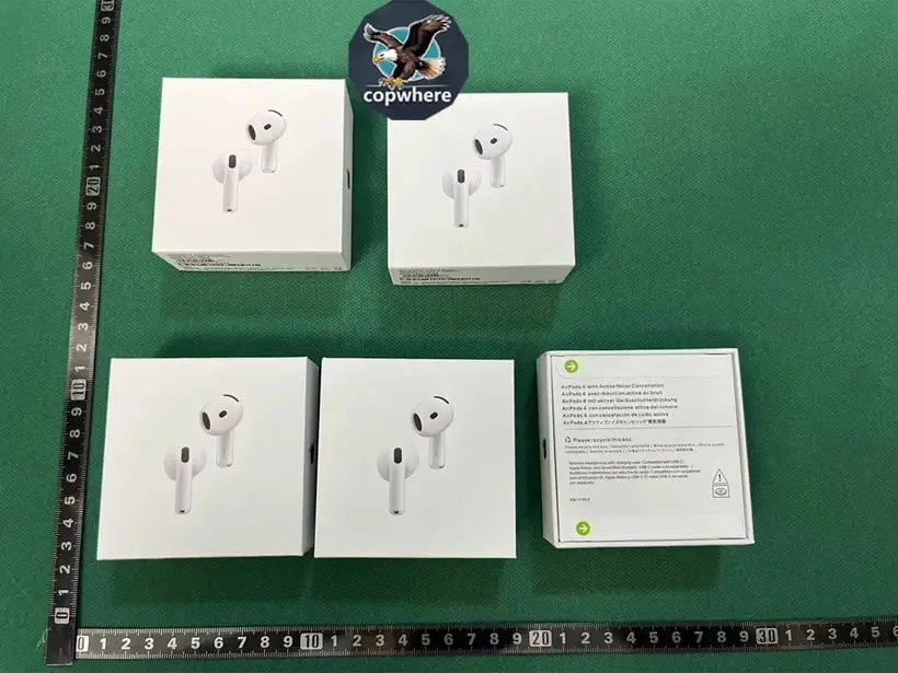 AirPods 4