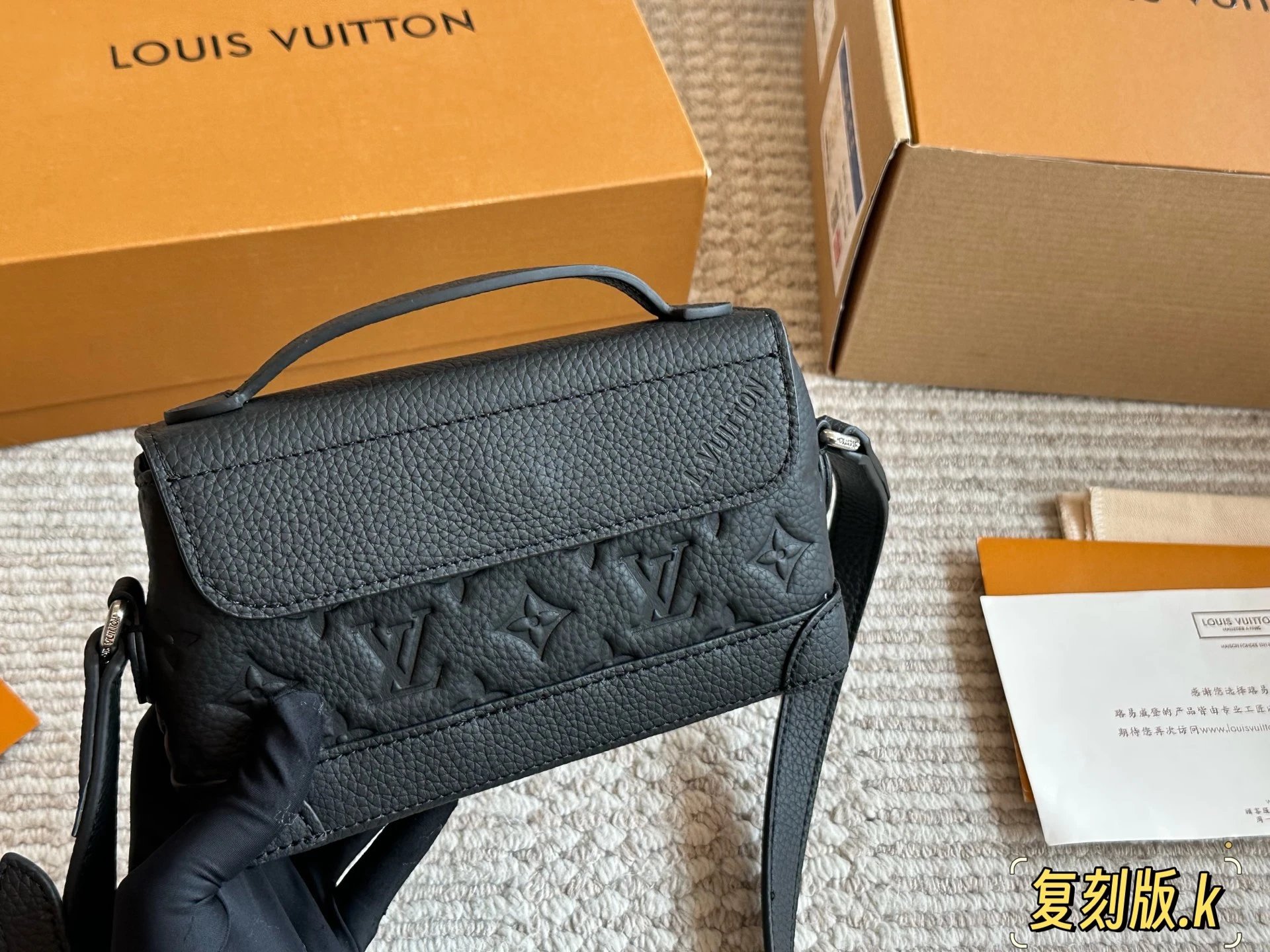 Louis Vuitton Handbags steamer