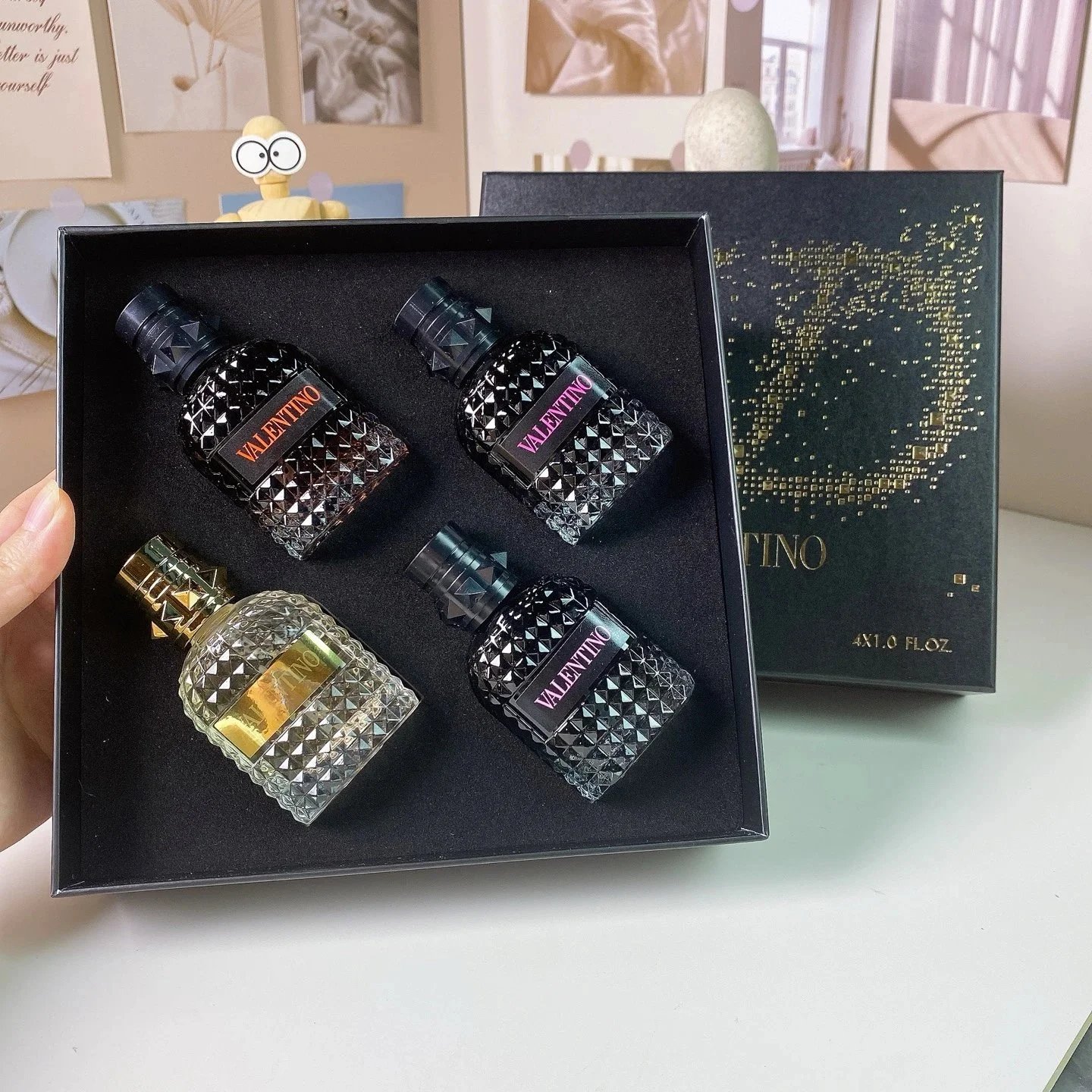 Valentino perfume