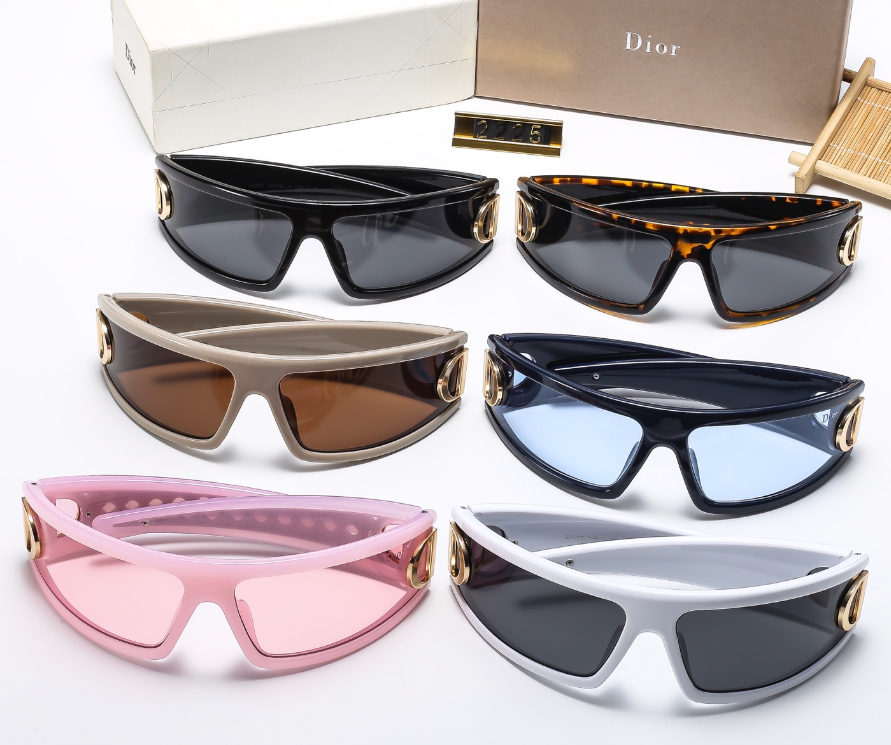 Dior Shield